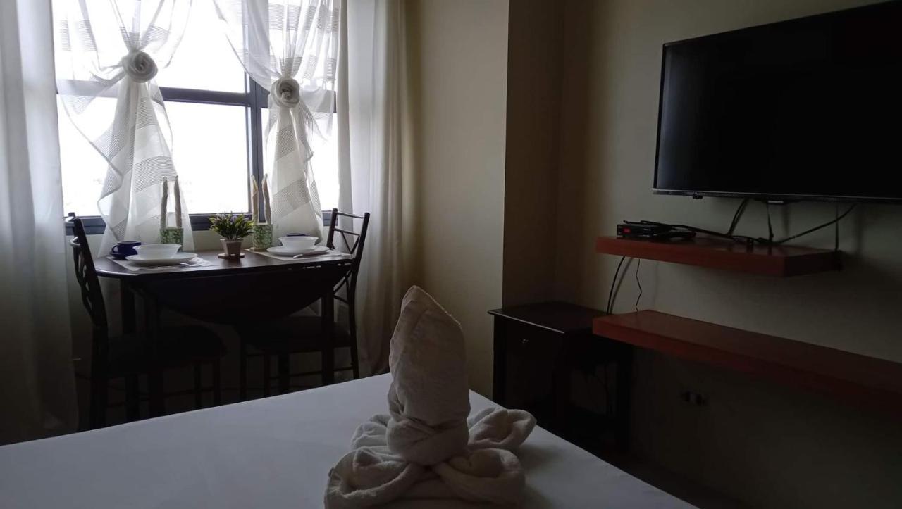 Horizon 101 A4 Near Robinson Mall Free Pool Wifi Cebu Luaran gambar