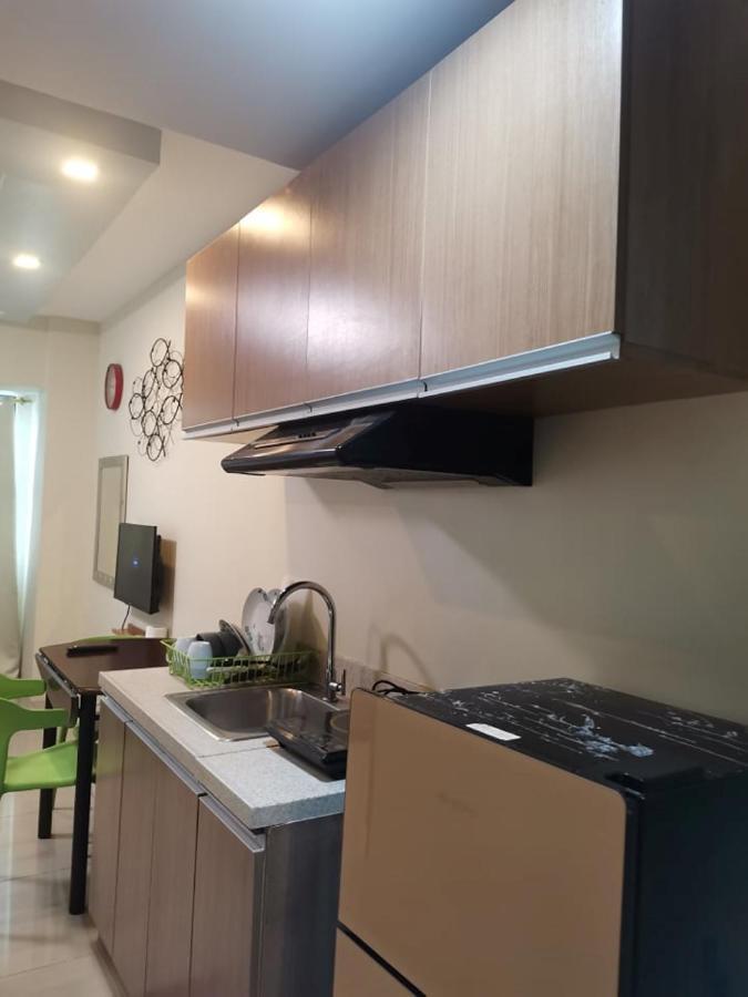 Horizon 101 A4 Near Robinson Mall Free Pool Wifi Cebu Luaran gambar